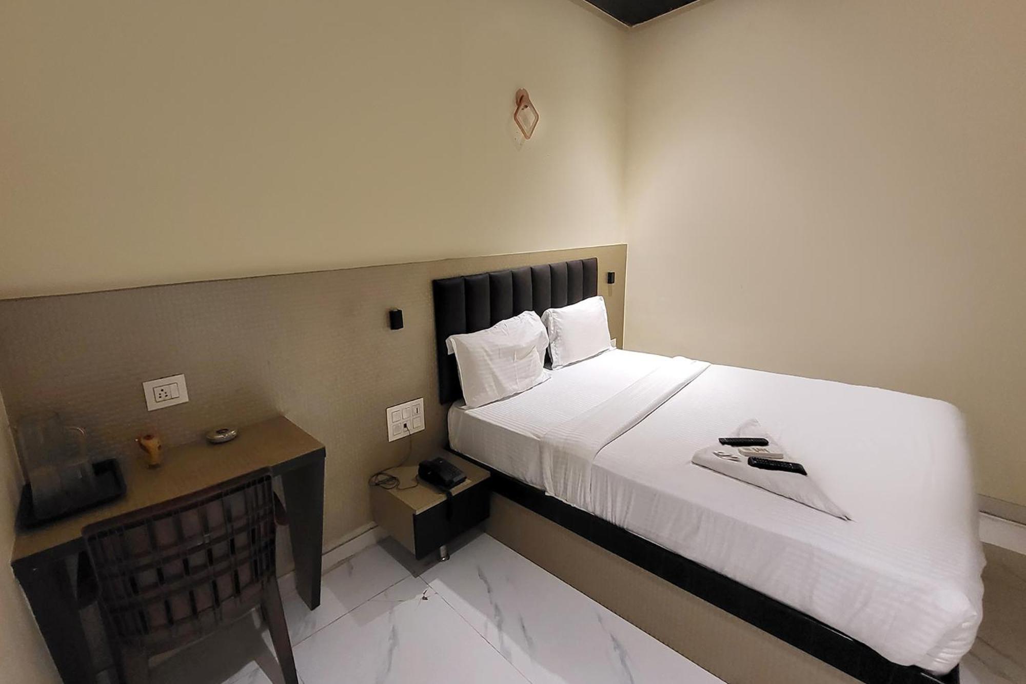 Fabhotel Prime Land - Nr Bkc Bombaj Zewnętrze zdjęcie